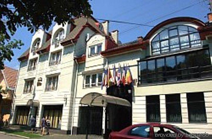 Elite Hotel Oradea Dış mekan fotoğraf