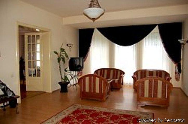 Elite Hotel Oradea Oda fotoğraf